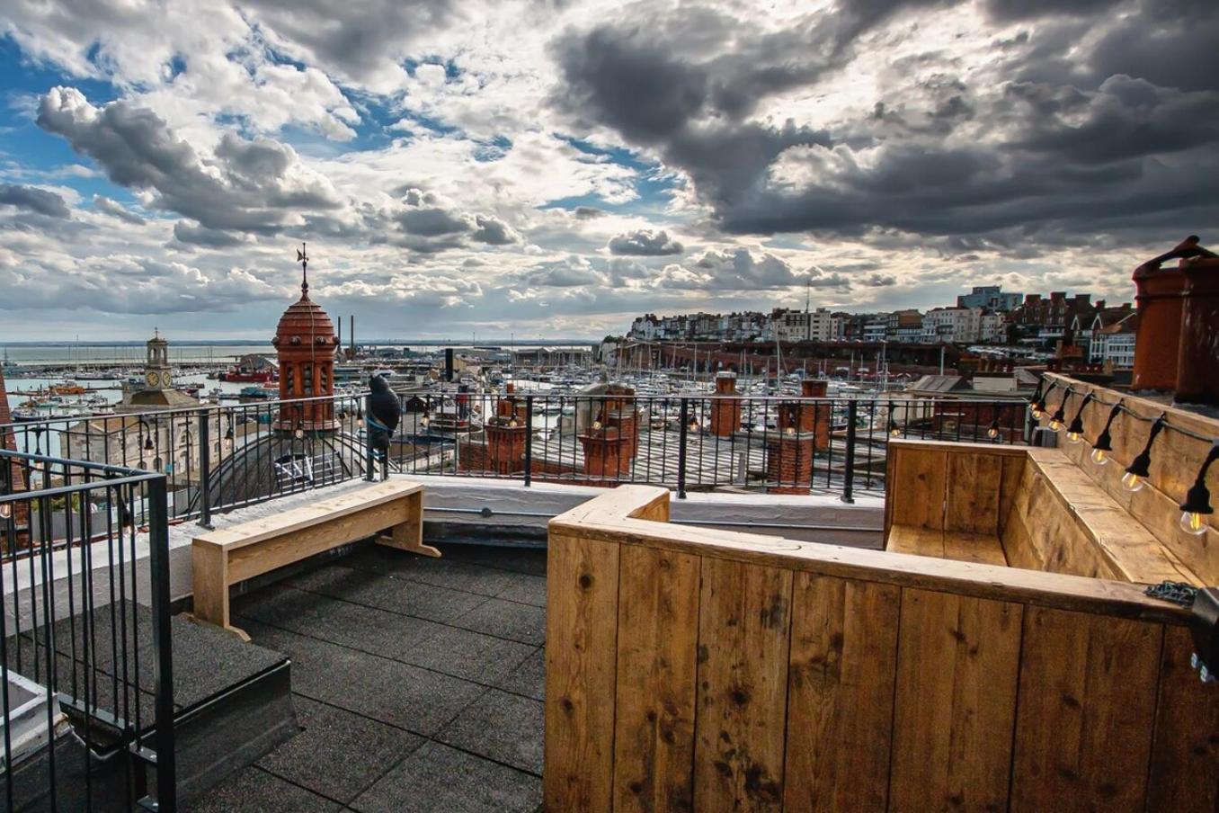Вилла Harbourside Roof Terrace & Sea Views By Adliv Рамсггейт Экстерьер фото
